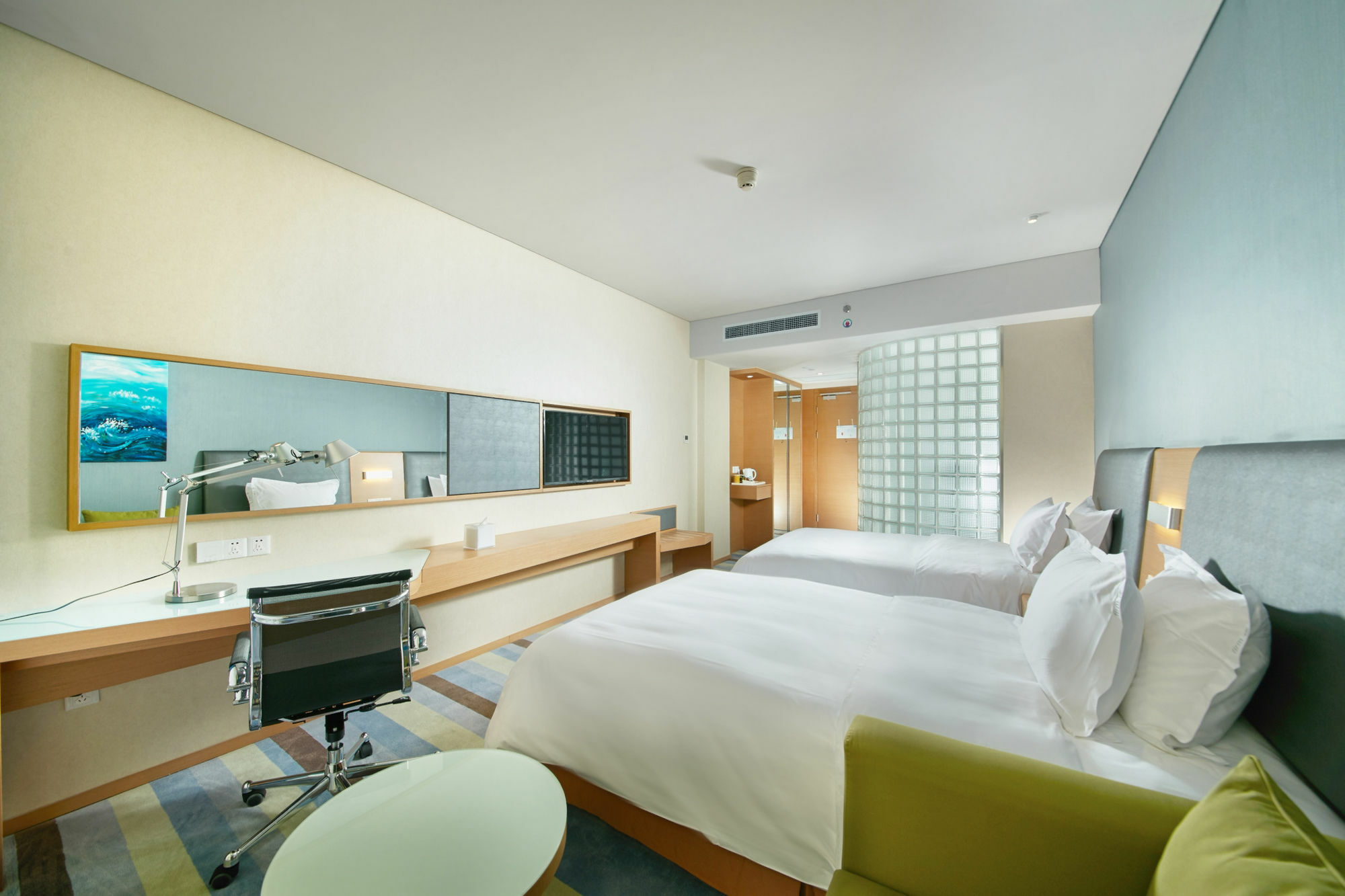 Holiday Inn Express Leshan City Square By Ihg High Speed Rail And Leshan Giant Buddha Екстер'єр фото